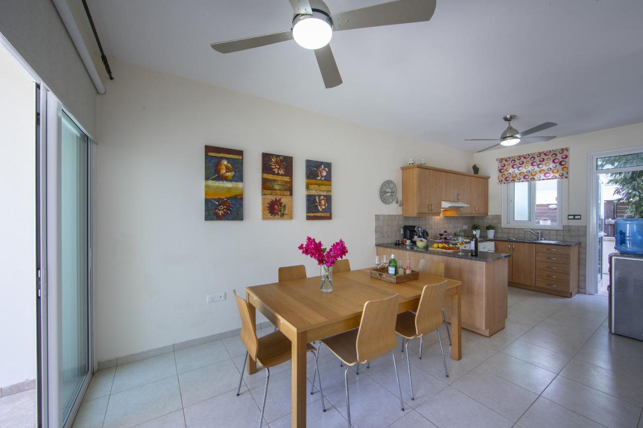 Protaras Villa Marilia ภายนอก รูปภาพ